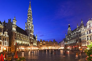 Brussels Grand Place at dusk