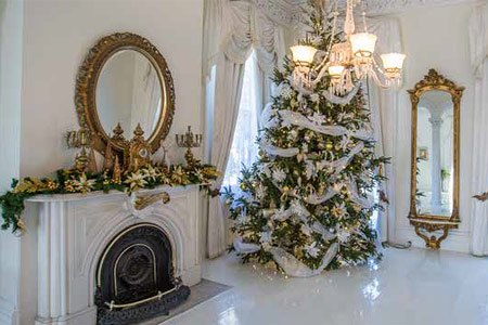 Chirstmas at Nottoway Mansion