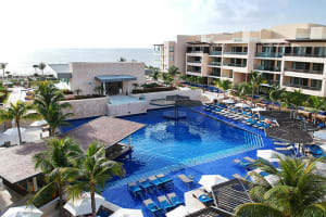 Hideaway at Royalton Riviera Cancun, An Autograph Collection All-Inclusive