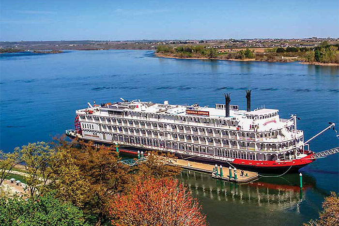 river cruise in northwest usa