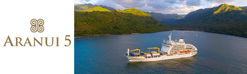 Aranui 5 at sea, Tahiti